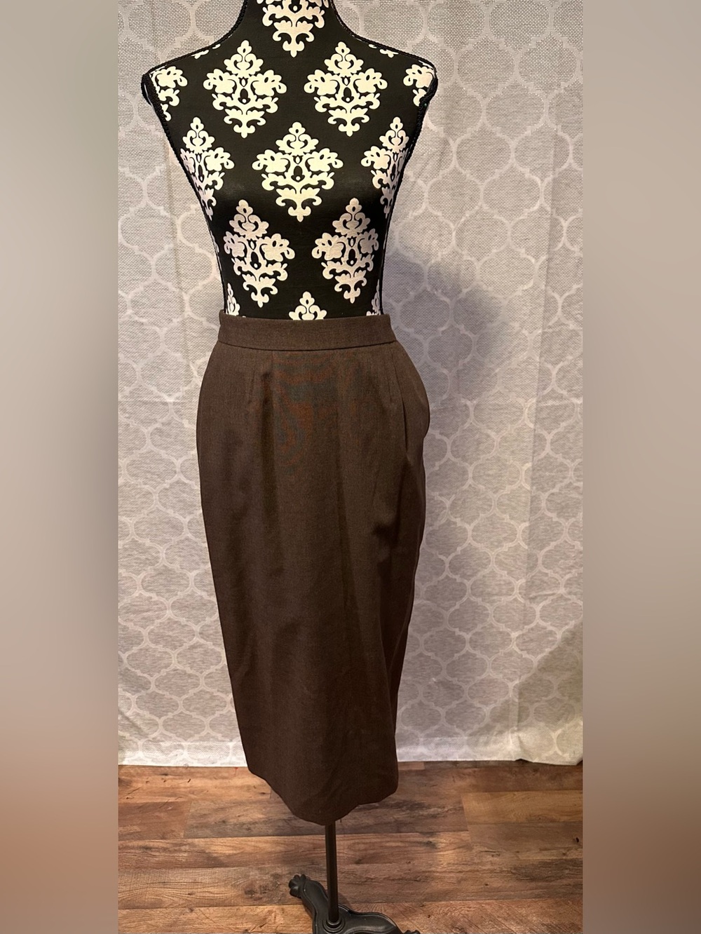 Brown Tailored Pencil maxi rayon blend Skirt VTG  Sz 8